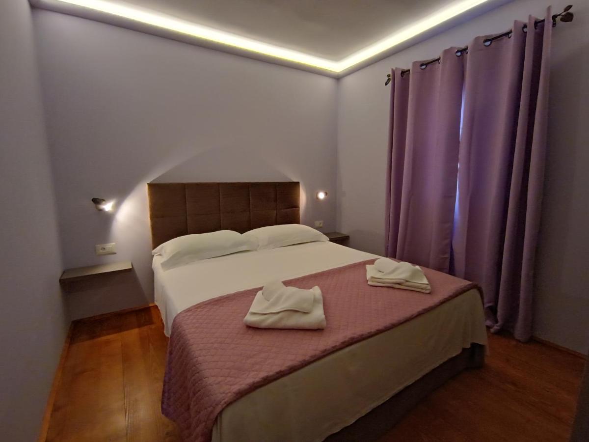 Moratto'S Apartments Umag Exterior photo